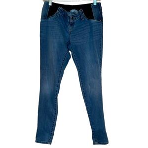 Stylish and comfortable Women's Blue Jeans
